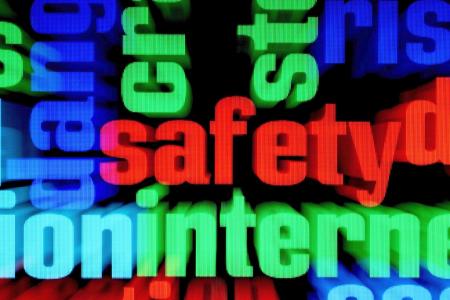 6月1日《中華人民共和國網(wǎng)絡(luò )安全法》正式生效